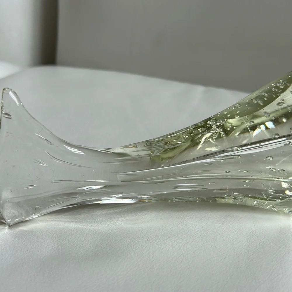 Bubble Clear Glass Fish Paperweight / Decor Art